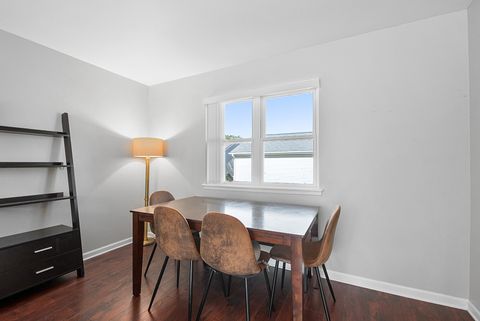 Tiny photo for 8 Warwick Court, Streamwood, IL 60107 (MLS # 12499555)