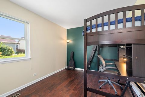 Tiny photo for 8 Warwick Court, Streamwood, IL 60107 (MLS # 12499555)