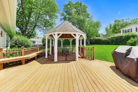 Tiny photo for 611 W Whiting Lane, Arlington Heights, IL 60004 (MLS # 12696680)