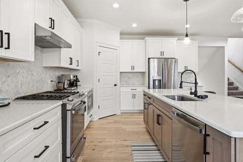 Tiny photo for 1108 Hillside Drive, New Lenox, IL 60451 (MLS # 12537657)