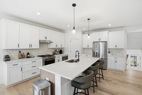 Tiny photo for 1108 Hillside Drive, New Lenox, IL 60451 (MLS # 12537657)