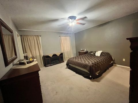 Tiny photo for 1117 Franklin Street, New Windsor, IL 61465 (MLS # 12576604)