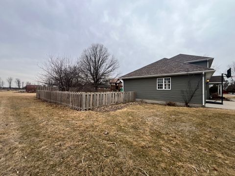 Tiny photo for 1117 Franklin Street, New Windsor, IL 61465 (MLS # 12576604)