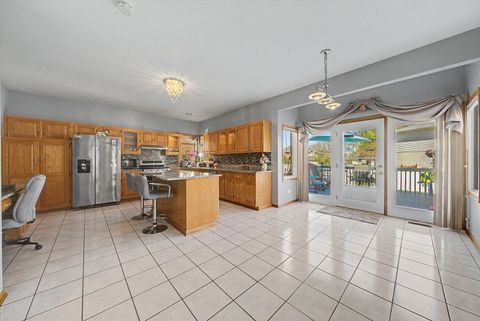 Tiny photo for 10745 LOCKWOOD Avenue, Oak Lawn, IL 60453 (MLS # 12623739)