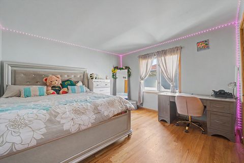 Tiny photo for 10745 LOCKWOOD Avenue, Oak Lawn, IL 60453 (MLS # 12623739)