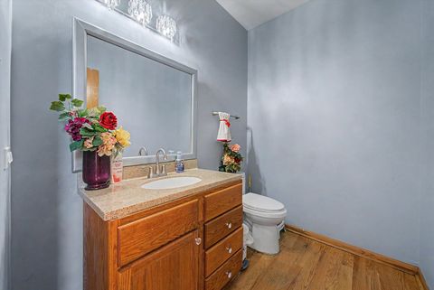 Tiny photo for 10745 LOCKWOOD Avenue, Oak Lawn, IL 60453 (MLS # 12623739)