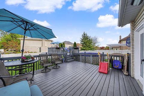 Tiny photo for 10745 LOCKWOOD Avenue, Oak Lawn, IL 60453 (MLS # 12623739)