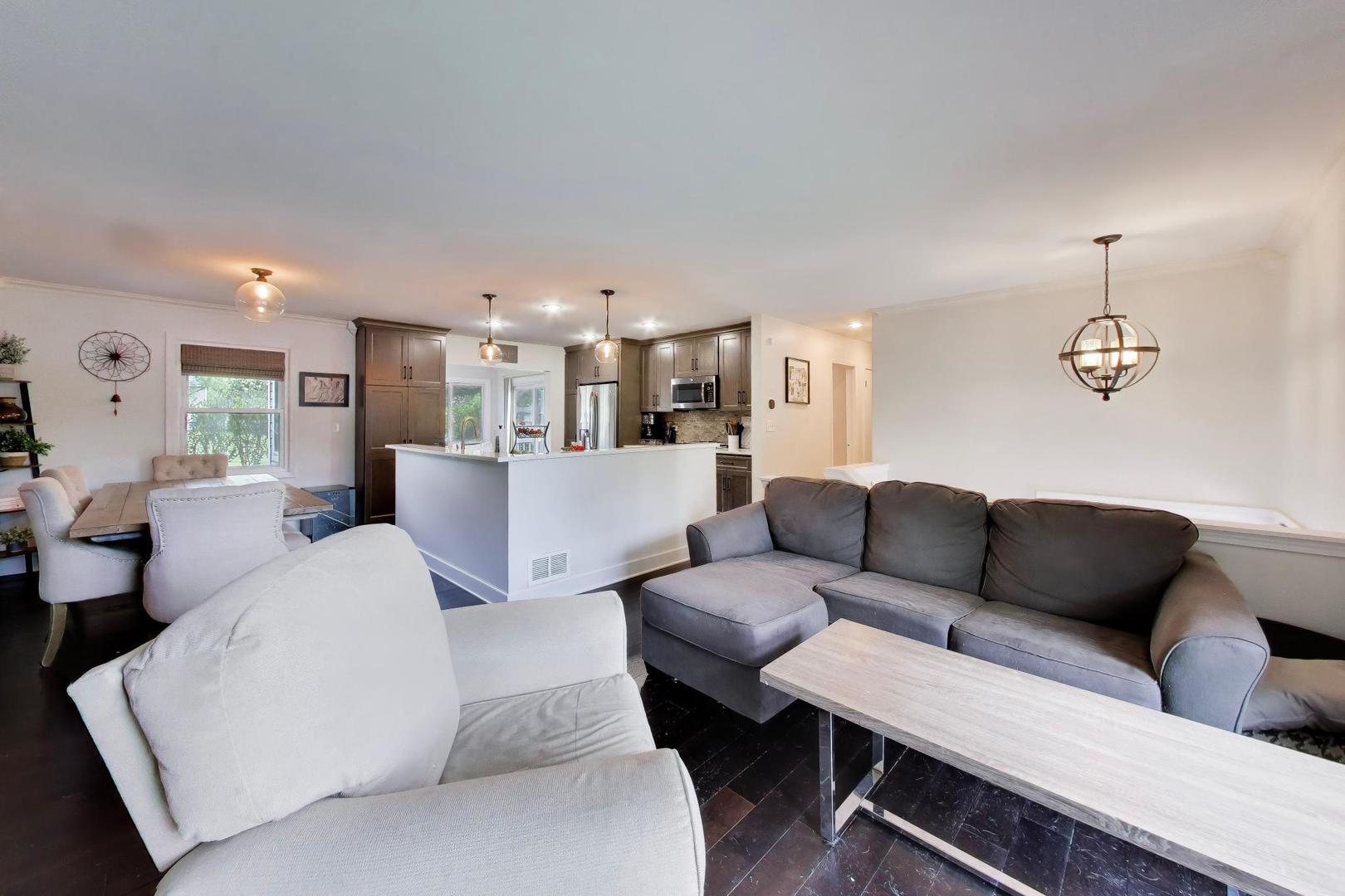 2167 Midhurst Road