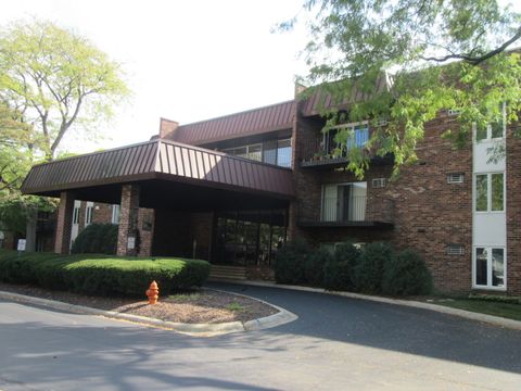 Photo of 1053 W Ogden Avenue #236, Naperville, IL 60563 (MLS # 12495558)
