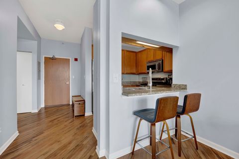 Tiny photo for 1717 S Prairie Avenue #608, Chicago, IL 60616 (MLS # 12567027)
