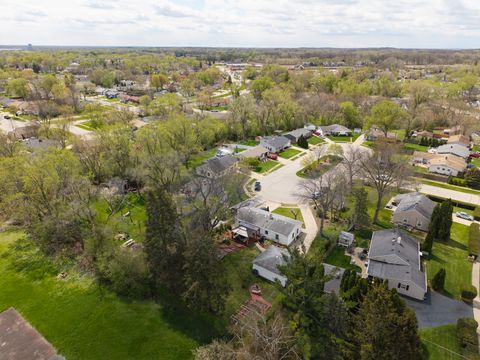 Tiny photo for 813 Parkside Court, Streamwood, IL 60107 (MLS # 12618635)
