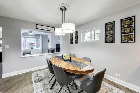 Tiny photo for 5004 N Knight Avenue, Norridge, IL 60706 (MLS # 12576618)