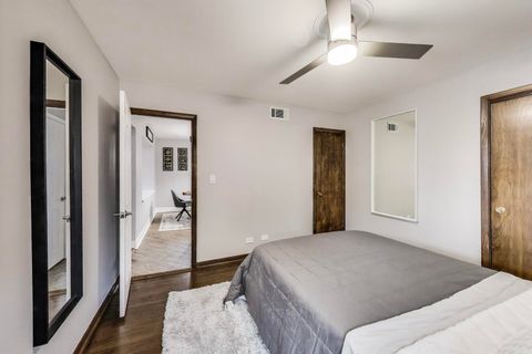 Tiny photo for 5004 N Knight Avenue, Norridge, IL 60706 (MLS # 12576618)