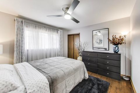 Tiny photo for 5004 N Knight Avenue, Norridge, IL 60706 (MLS # 12576618)