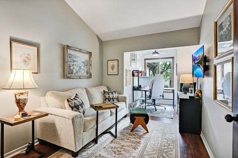 Tiny photo for 1128 Foxtail Court #1128, Darien, IL 60561 (MLS # 12769582)