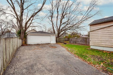 Tiny photo for 325 Fairlawn Drive, Round Lake Park, IL 60073 (MLS # 12525204)