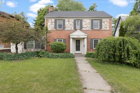 Photo of 206 N Highland Avenue, Rockford, IL 61107 (MLS # 12656984)