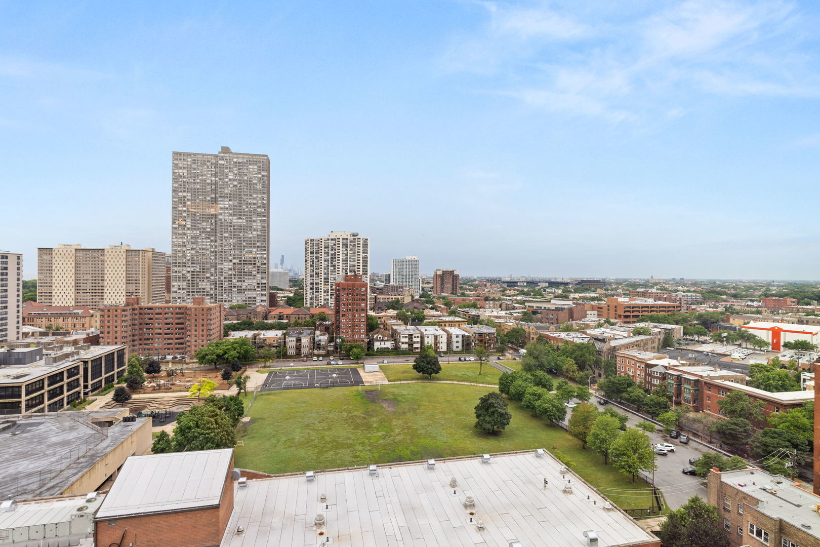 720 W Gordon Terrace 18B