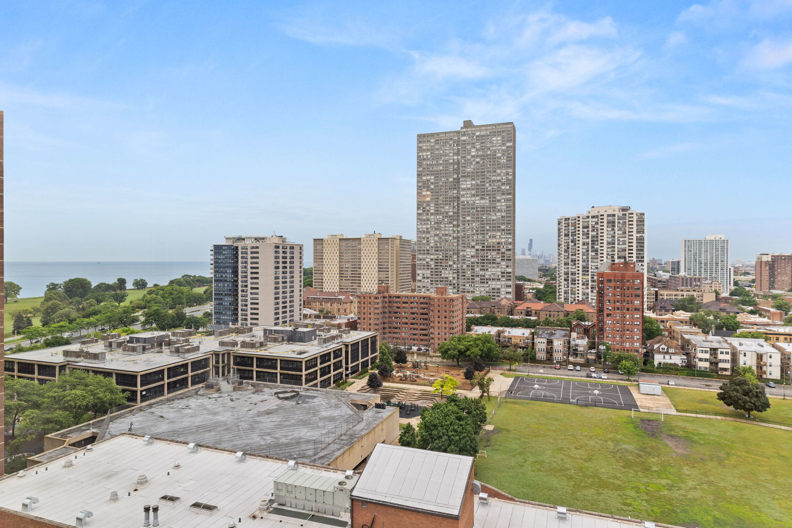 720 W Gordon Terrace 18B