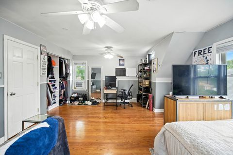 Tiny photo for 2701 97th Street, Evergreen Park, IL 60805 (MLS # 12484595)