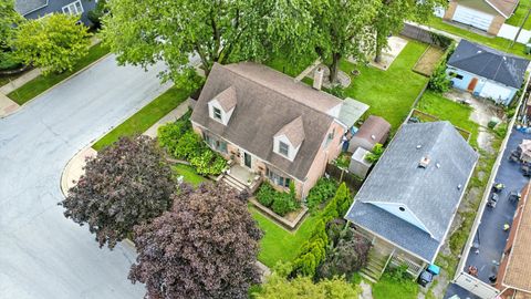 Tiny photo for 2701 97th Street, Evergreen Park, IL 60805 (MLS # 12484595)