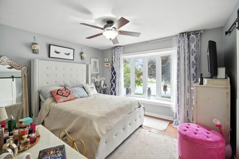 Tiny photo for 2701 97th Street, Evergreen Park, IL 60805 (MLS # 12484595)