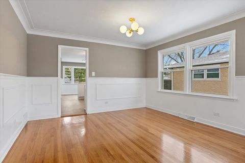 Tiny photo for 4536 W 100th Place, Oak Lawn, IL 60453 (MLS # 12595409)