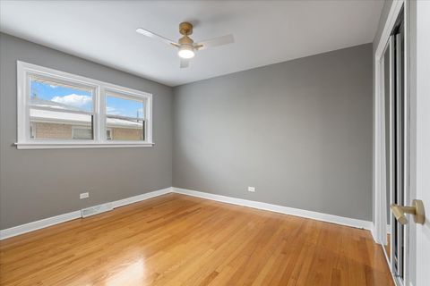 Tiny photo for 4536 W 100th Place, Oak Lawn, IL 60453 (MLS # 12595409)