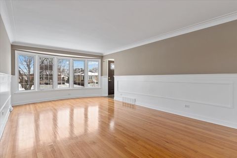 Tiny photo for 4536 W 100th Place, Oak Lawn, IL 60453 (MLS # 12595409)