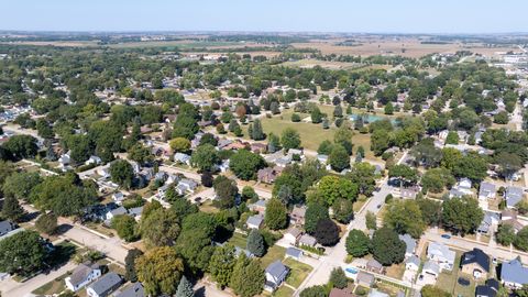 Tiny photo for 411 W 13th Street, Sterling, IL 61081 (MLS # 12487699)
