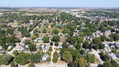 Tiny photo for 411 W 13th Street, Sterling, IL 61081 (MLS # 12487699)