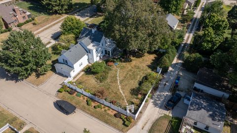 Tiny photo for 411 W 13th Street, Sterling, IL 61081 (MLS # 12487699)