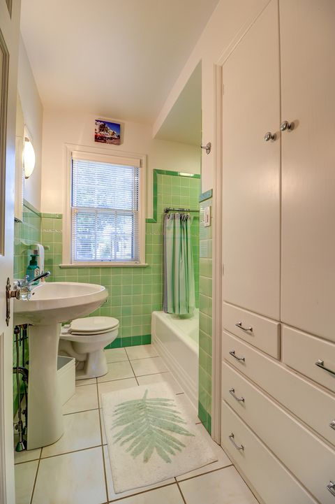 Tiny photo for 411 W 13th Street, Sterling, IL 61081 (MLS # 12487699)