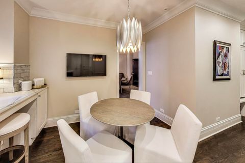 Tiny photo for 220 E Walton Place #5E, Chicago, IL 60611 (MLS # 12479625)