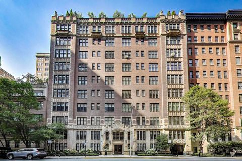 Photo of 220 E Walton Place #5E, Chicago, IL 60611 (MLS # 12479625)