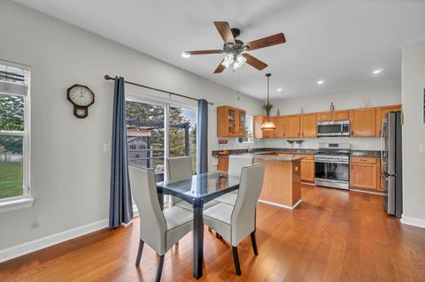 Tiny photo for 898 Lakestone Lane, Aurora, IL 60504 (MLS # 12491449)