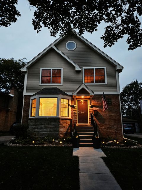 Tiny photo for Mount Prospect, IL 60056 (MLS # 12509301)