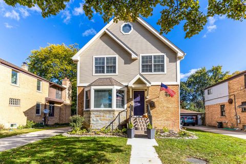 Tiny photo for Mount Prospect, IL 60056 (MLS # 12509301)