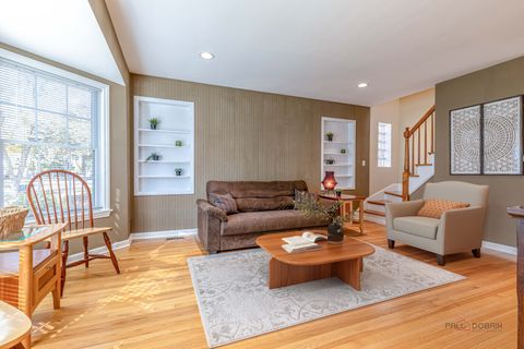 Tiny photo for Mount Prospect, IL 60056 (MLS # 12509301)