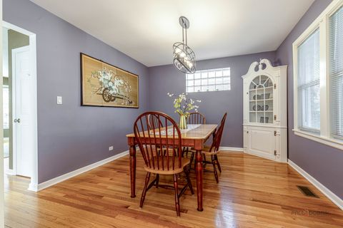 Tiny photo for Mount Prospect, IL 60056 (MLS # 12509301)