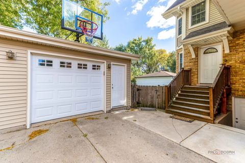 Tiny photo for Mount Prospect, IL 60056 (MLS # 12509301)