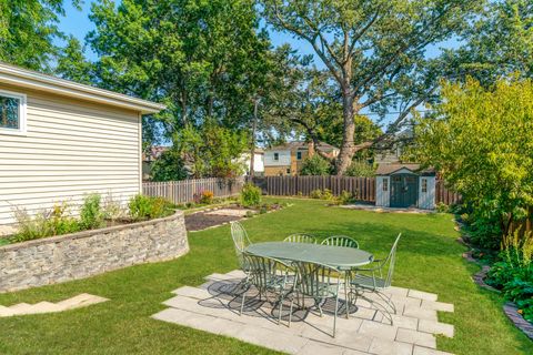 Tiny photo for Mount Prospect, IL 60056 (MLS # 12509301)