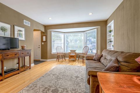 Tiny photo for Mount Prospect, IL 60056 (MLS # 12509301)