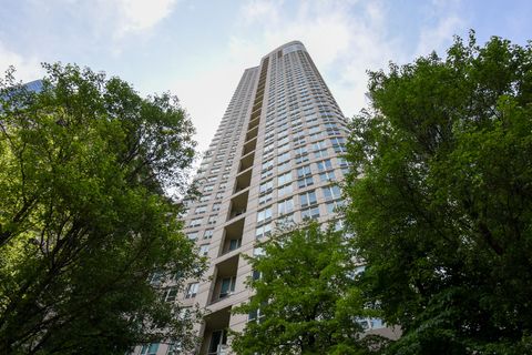 Photo of 345 N La Salle Drive #1702, Chicago, IL 60654 (MLS # 12655324)
