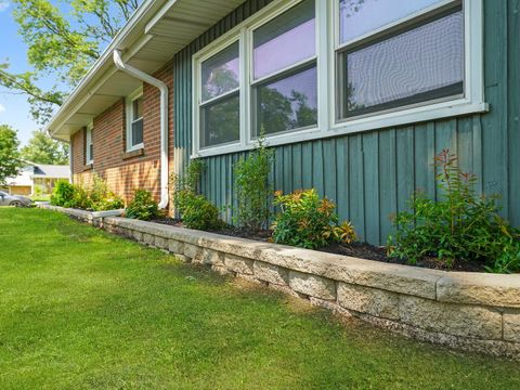 Tiny photo for 1403 Hampton Lane, Schaumburg, IL 60193 (MLS # 12489517)
