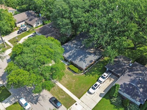Tiny photo for 1403 Hampton Lane, Schaumburg, IL 60193 (MLS # 12489517)