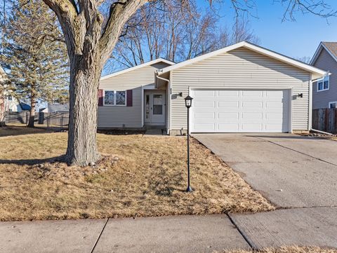 215 Apple Hill Lane Streamwood IL 60107