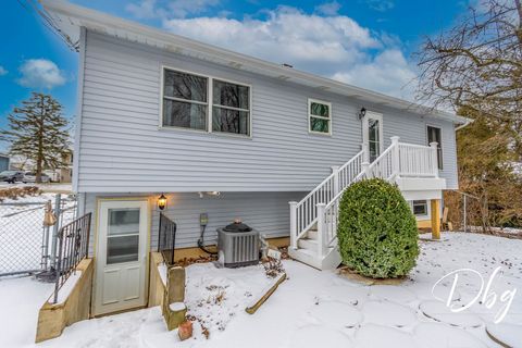 A home in Lindenhurst