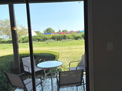 Tiny photo for 966 Cross Creek Drive #A1, Roselle, IL 60172 (MLS # 12792441)