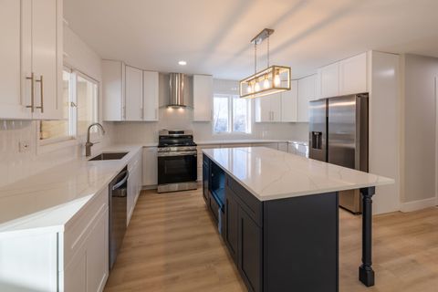 Tiny photo for 3437 Summerhill Drive, Woodridge, IL 60517 (MLS # 12526214)